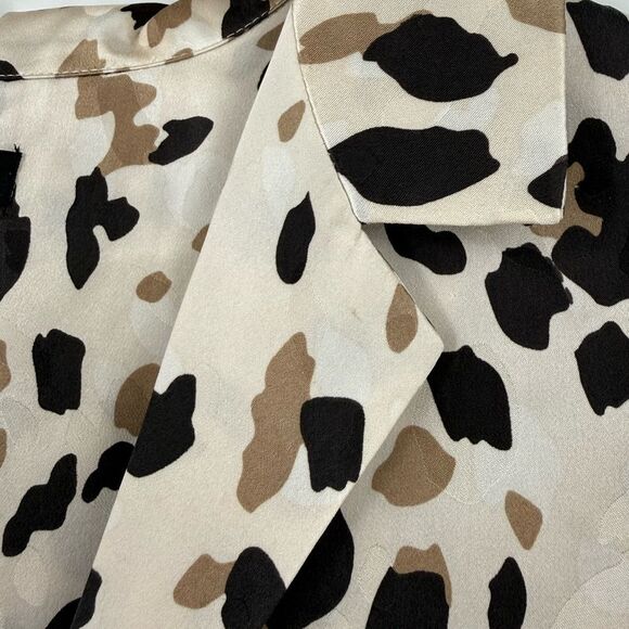 Rails Rebel Silk Button Front Blouse in Natural Abstract Animal | Medium - Picture 7 of 10